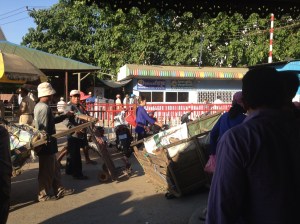 The busy border crossing just after opening.