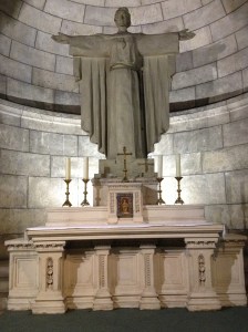 One of the memorials down in the tombs, which I did not pose with.
