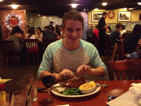 1530370_10152114945772082_54318861_n